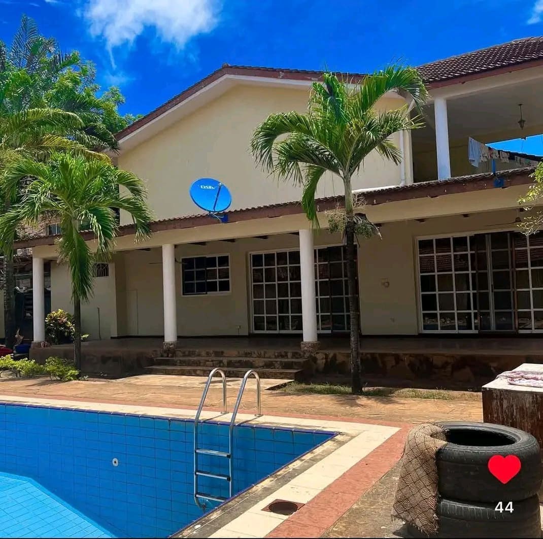 HOUSE FOR SALE USD 2,700,000 IN MASAKI | BE FORWARD Homes